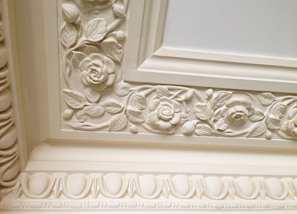 Rose cornice