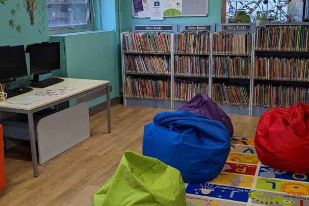 Northfields Library is run by volunteers 