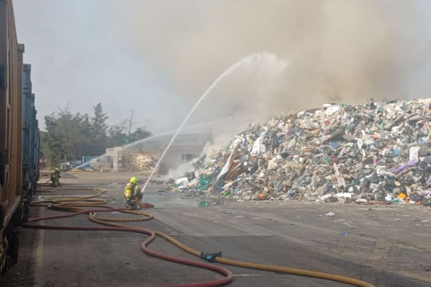 Huge Plume of Smoke Seen from Transport Avenue Fire