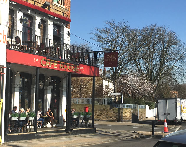 strand on the green cafe rouge 