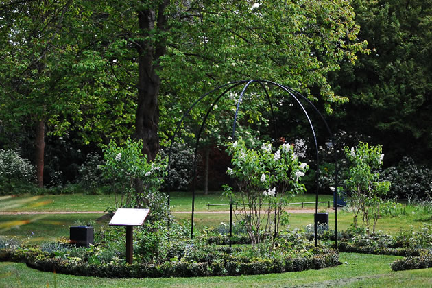 flower garden at chiswick house to remember missing children 