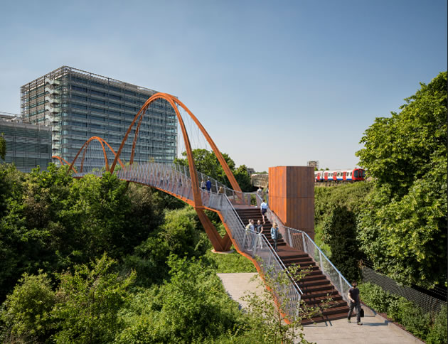 chiswick park footbridge overall view 