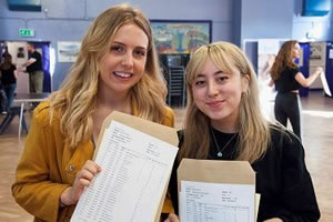 Georgia Barratt and Elisa Rose Inoue Halkes