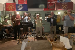 The Phil Brown Swingtet Promises an Entertaining Evening