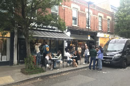 Napoli on the Road Officially Serves the World