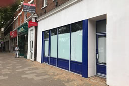 O2 Returns to Chiswick High Road at Former Paperchase Site