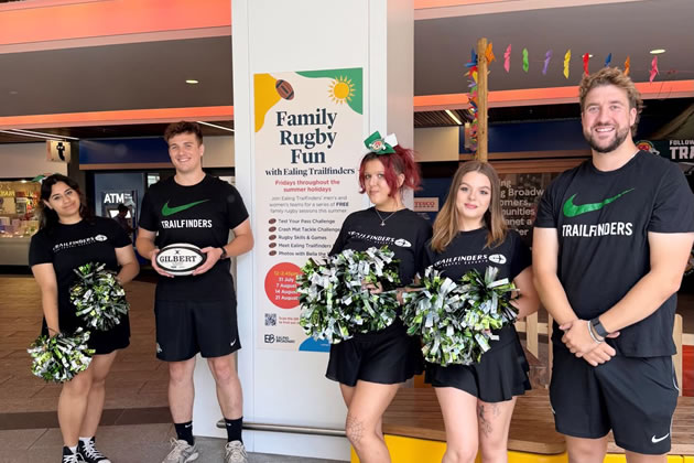 Trailfinders team members in the shopping centre 
