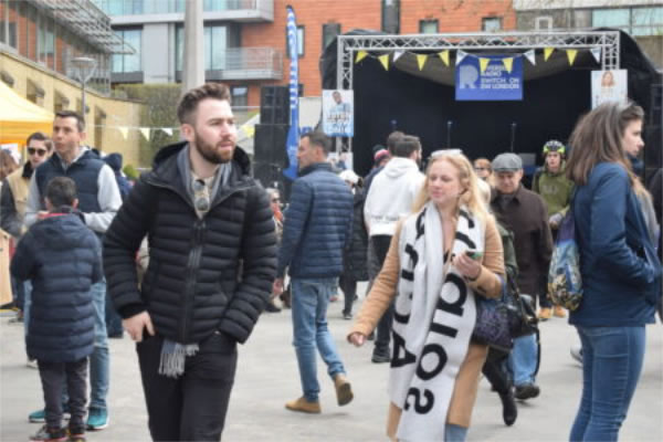 Large crowds expected in Putney this Sunday for the Boat Race