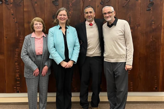 Fleur Anderson MP visiting Wimbledon Synagogue