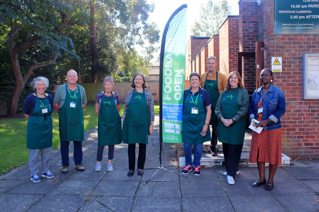 Fleur Anderson with the Roehampton Foodbank volunteers