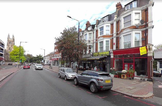 The bay outside 282 to 292 Upper Richmond Road. Picture: Google Streetview 