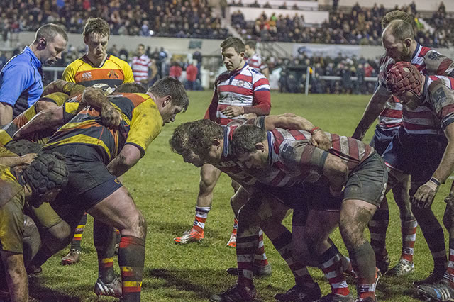  The Rosslyn Park front row ready to engage