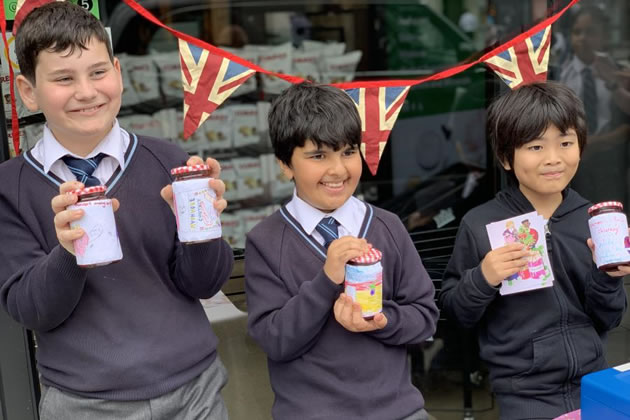 Left to right are Theo Carlebach, 9, Yousif Alsaadi, 9, and Sabian Reysantos, 10, from Avonmore Primary