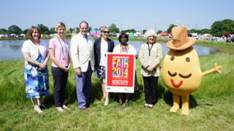 P:\The Wimbledon Guild\Coverage 2014\The Wimbledon Village Fair\DSC07754.jpg